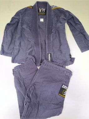 Tatami Classic Jiu-Jitsu Gi in Faded Purple Women’s Size F3